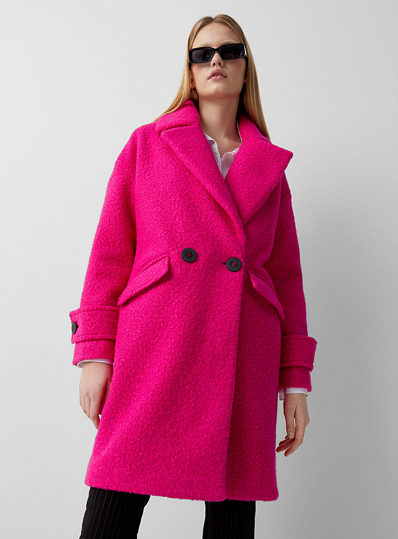 Twik: La manteau bouclé double boutonnage Rouge moyen-framboi-ceris pour femme
