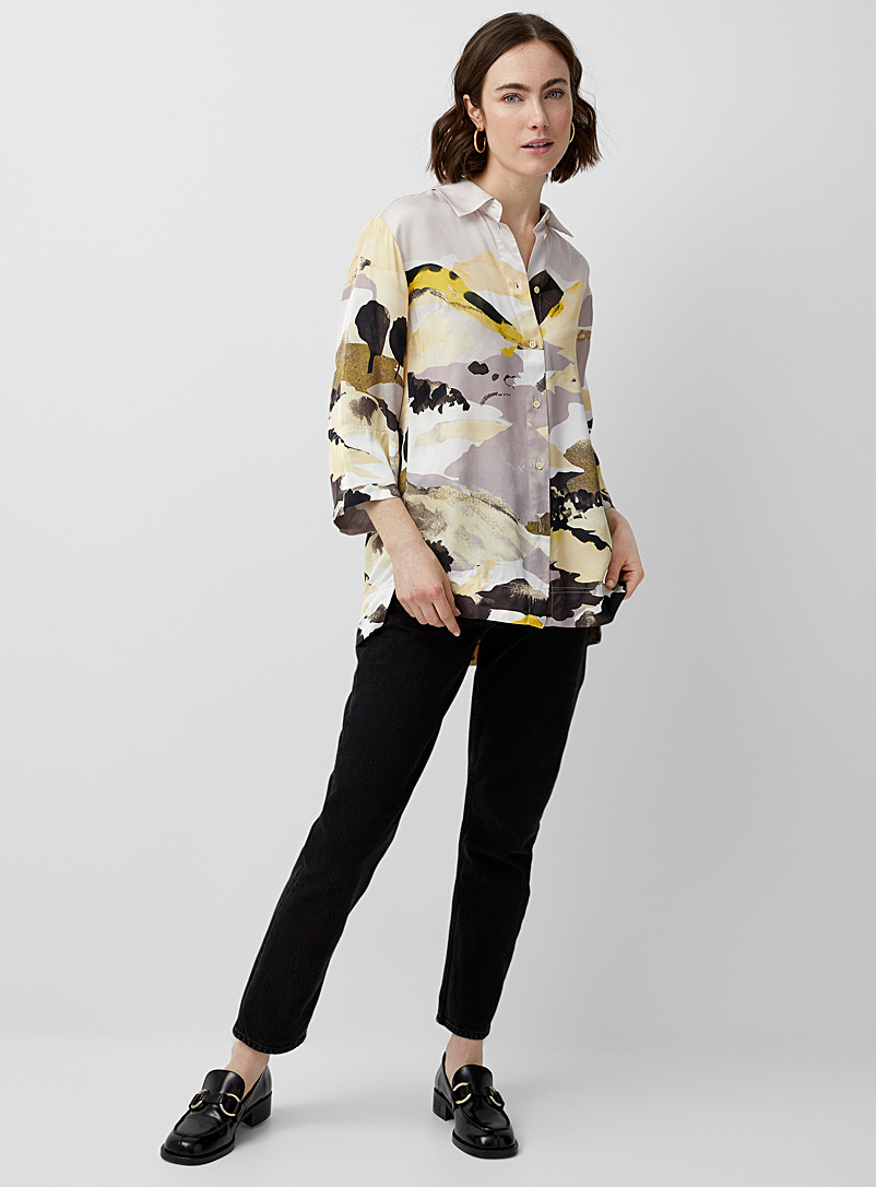 InWear: La chemise satinée panorama abstrait Madeline Blanc à motifs pour femme