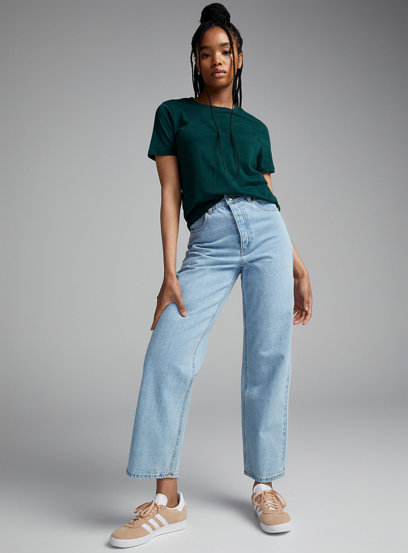 8 Outfits That Prove High-Waisted Jeans Are Eternally Chic  High waisted  jeans outfit, High waist jeans, Denim fashion
