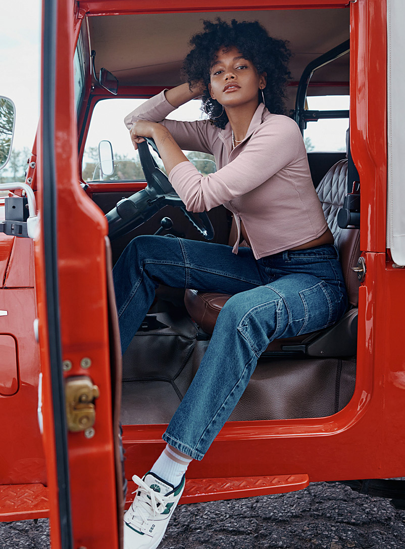Twik: Le jean droit poches latérales Bleu royal-saphir pour femme