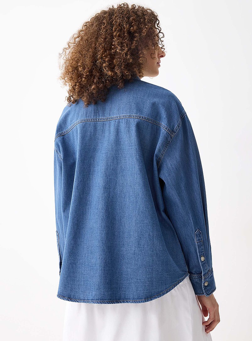 Twik: La chemise ample denim Lav&eacute; clair pour femme