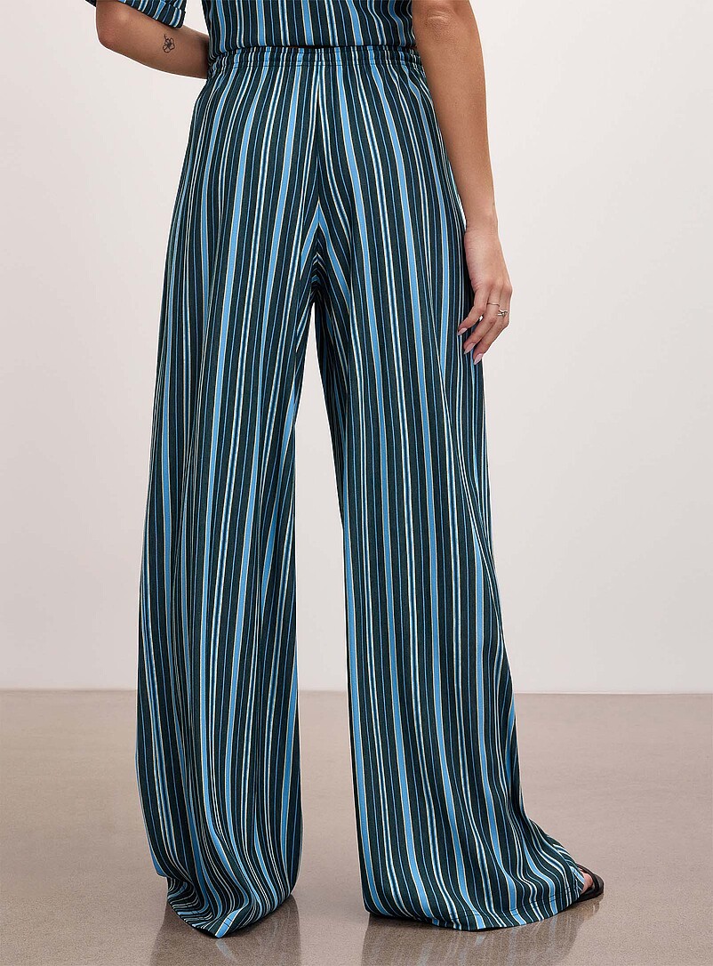 Ic&ocirc;ne Patterned Green Lightweight piqu&eacute; knit wide-leg pant for women