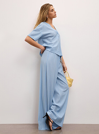 Ic&ocirc;ne Patterned Blue Lightweight piqu&eacute; knit wide-leg pant for women
