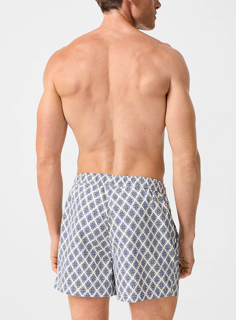 Simons: Le maillot short motif g&eacute;o cordon naturel Blanc cass&eacute; pour homme