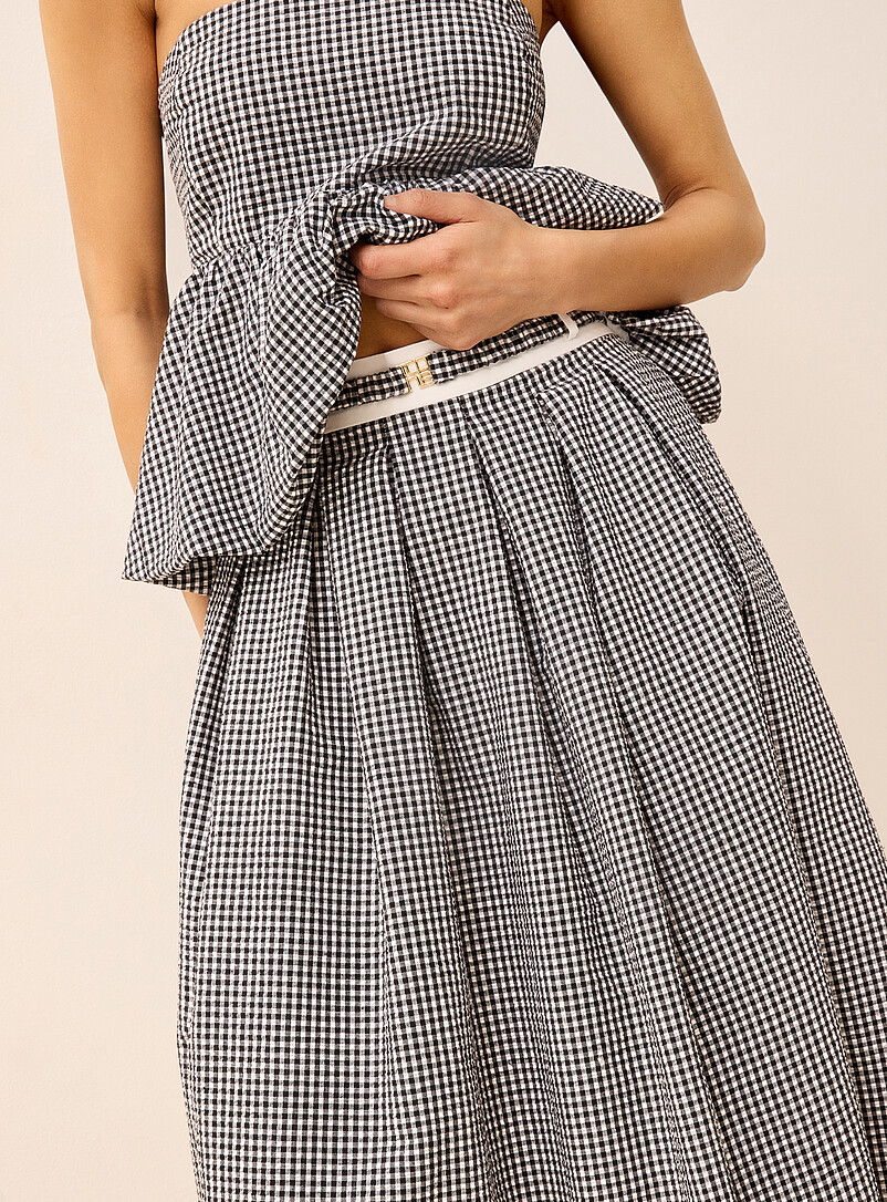 Ic&ocirc;ne Patterned Black Belted flared gingham seersucker skirt for women