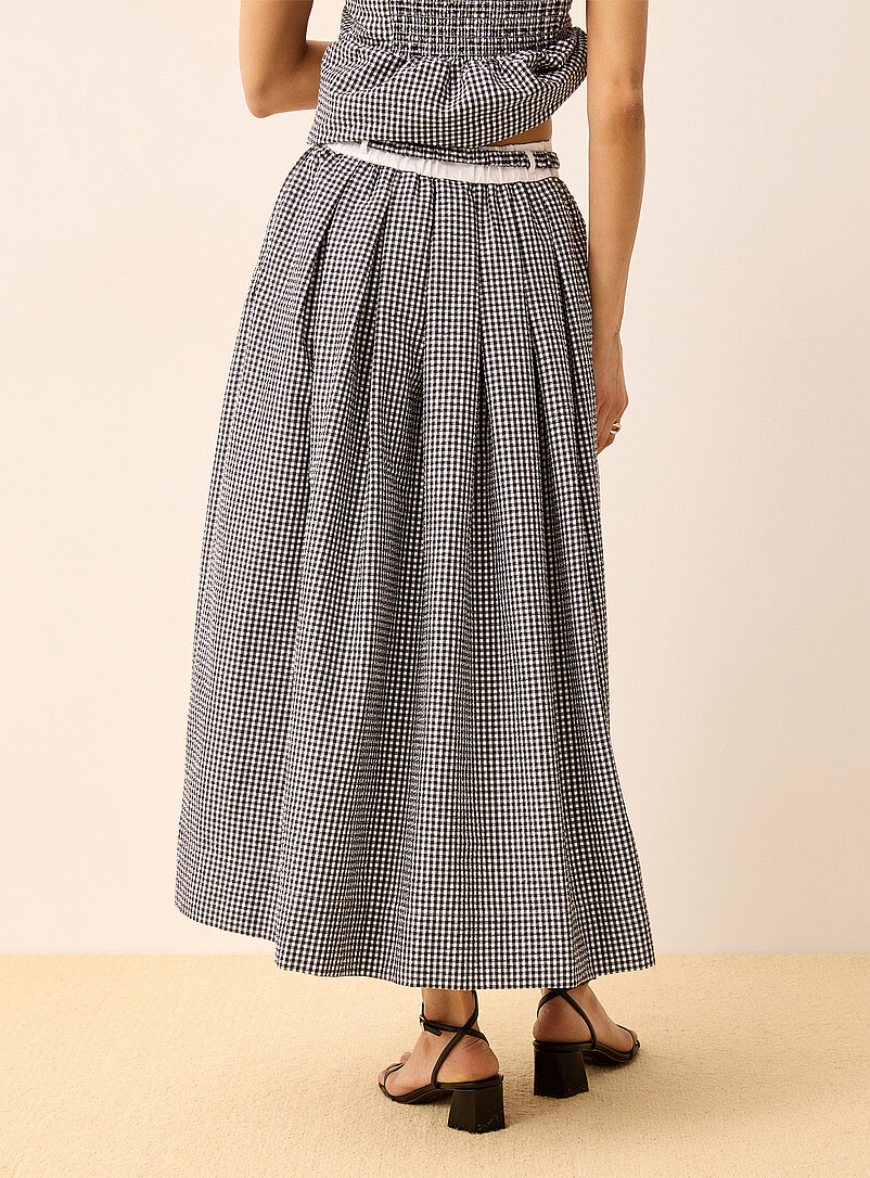 Ic&ocirc;ne Patterned Black Belted flared gingham seersucker skirt for women