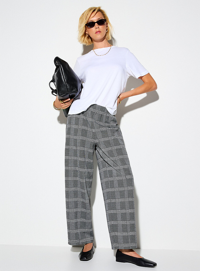Lightweight Barrel-Leg Elastic-Waist Pant