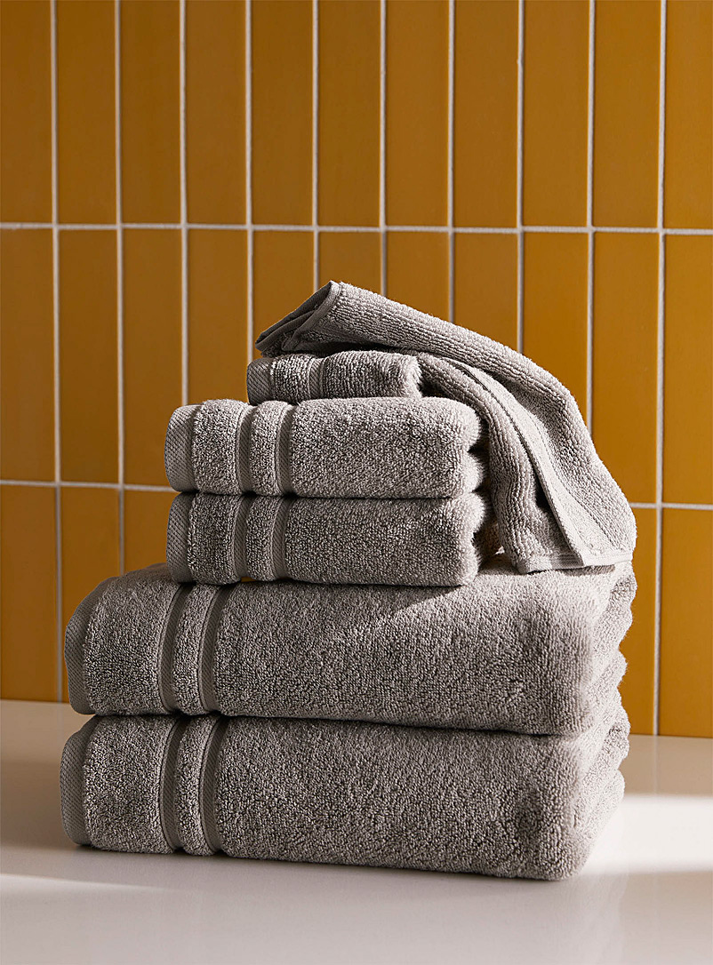 Simons Maison Black 6-piece towel set