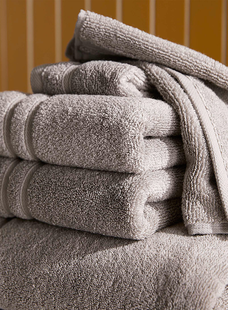 Simons Maison Black 6-piece towel set