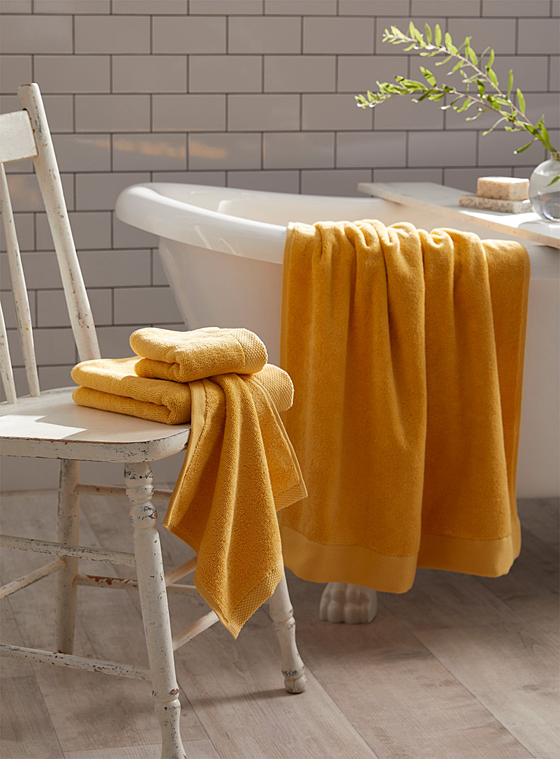 Simons Maison Dark Yellow Jacquard border towels