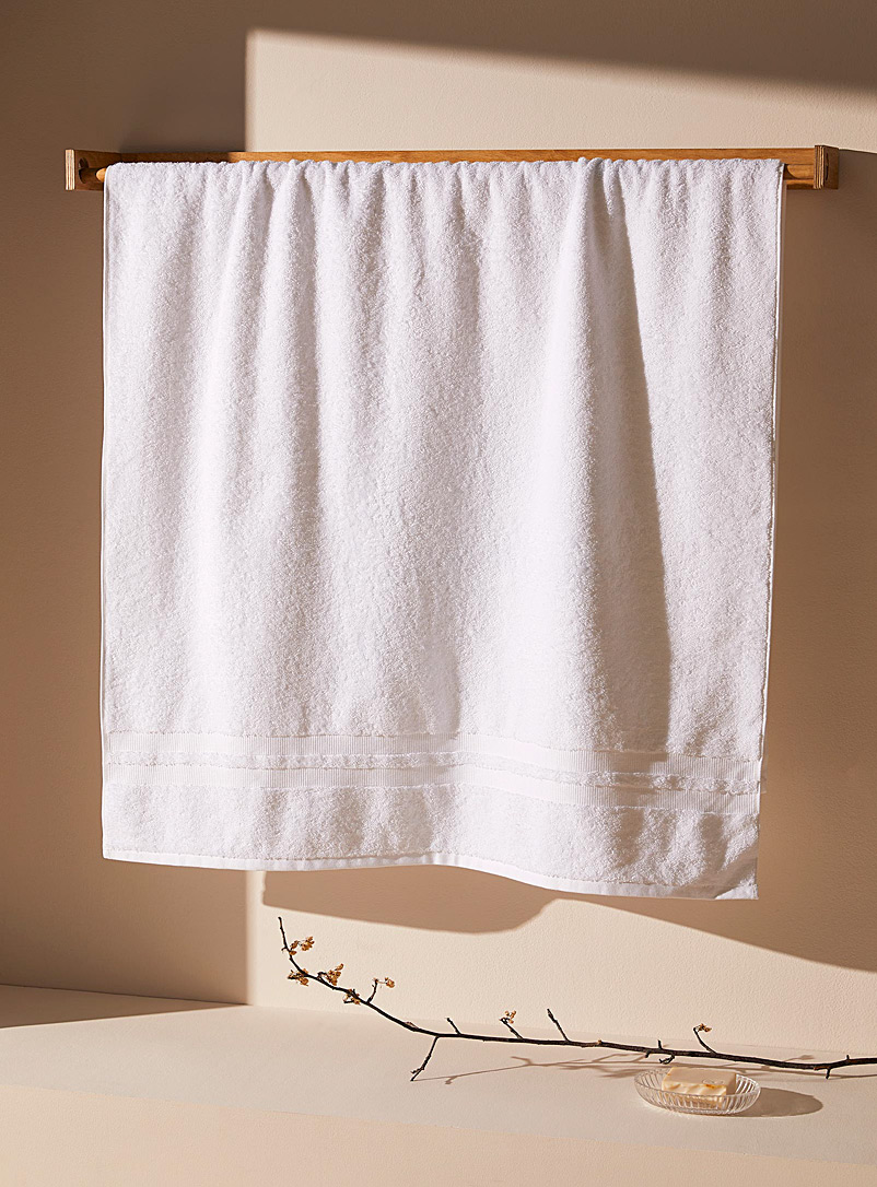Simons Maison: Le drap de bain bandes texturées Blanc