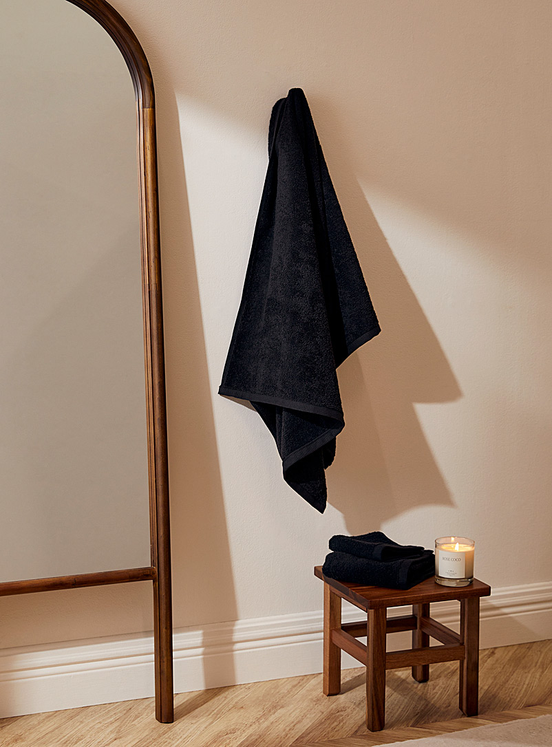 Simons Maison: Les serviettes bordure rainurée Noir