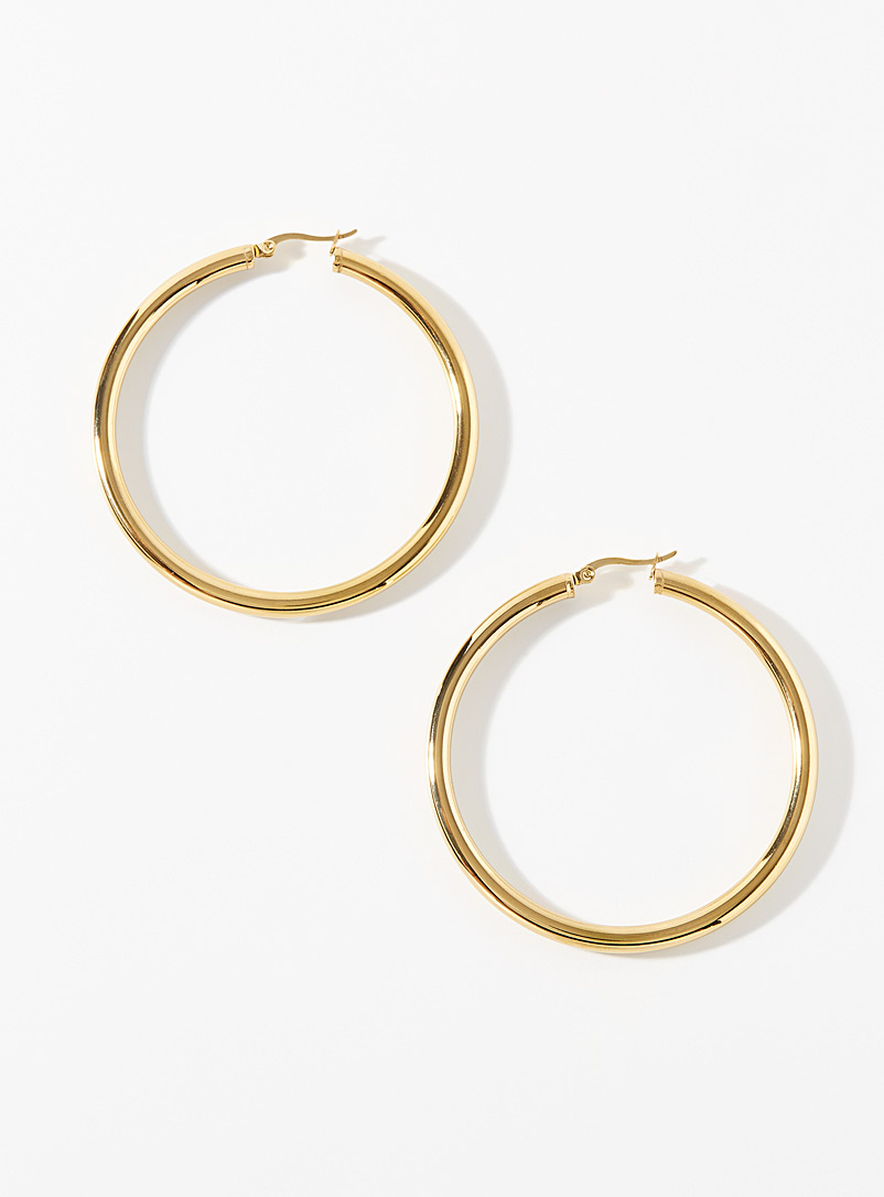 Simons Assorted Extra-large golden tubular hoops for women