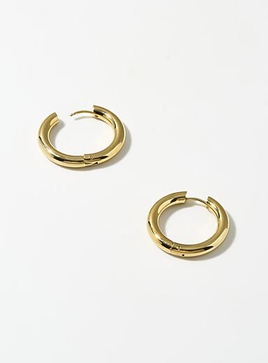 Classic gold hoops