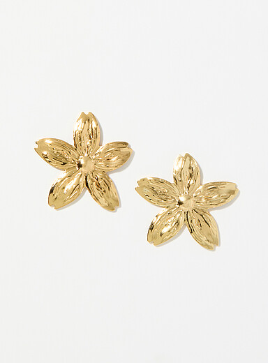 Les boucles d'oreilles hibicus
