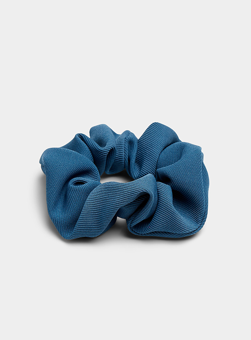 Simons Blue Solid grooved scrunchie for women