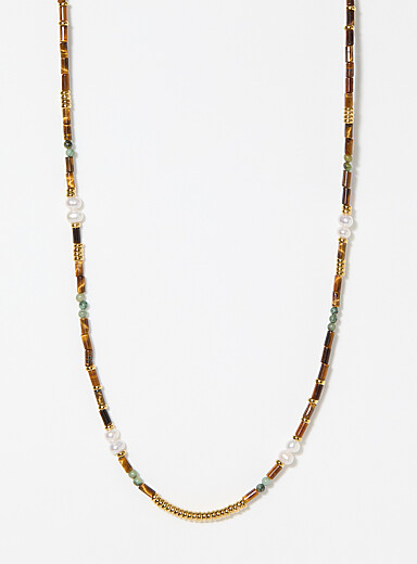 Fine natural stone and pearl necklace