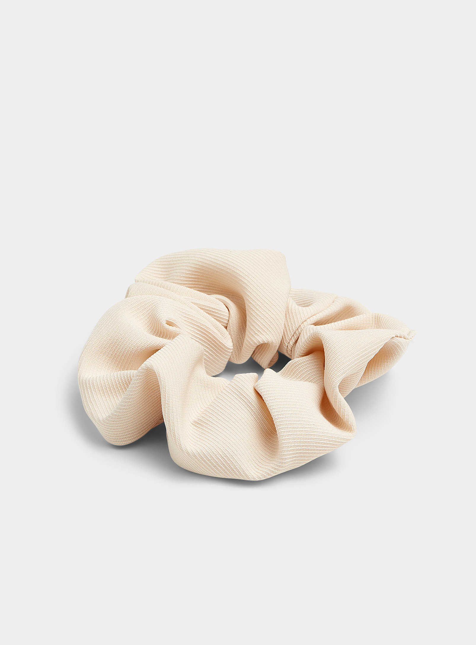 Simon's Solid Grooved Scrunchie In Ivory White