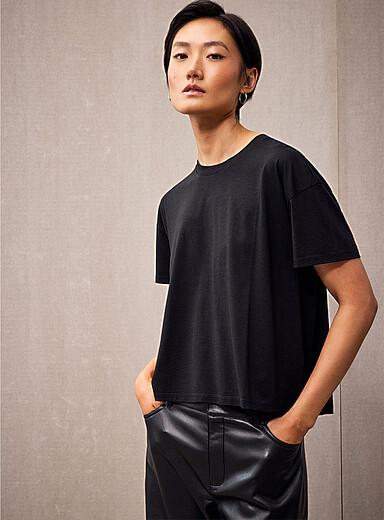 Flowy solid boxy-fit T-shirt