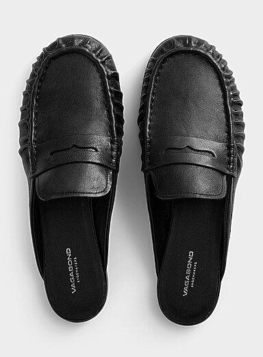 Vagabond Shoemakers Black Leather Aleya ruched loafer mules for women