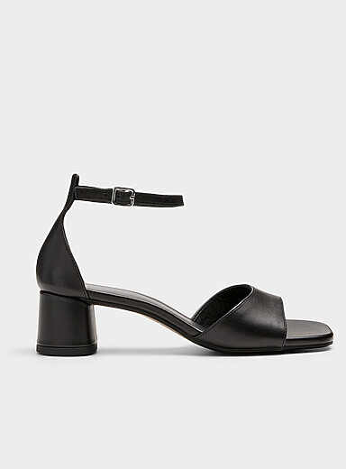 La sandale talon bloc Piper cuir noir Femme
