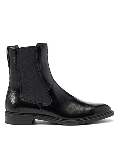 Frances shiny Chelsea boots | Vagabond Shoemakers | Women's Flats ...