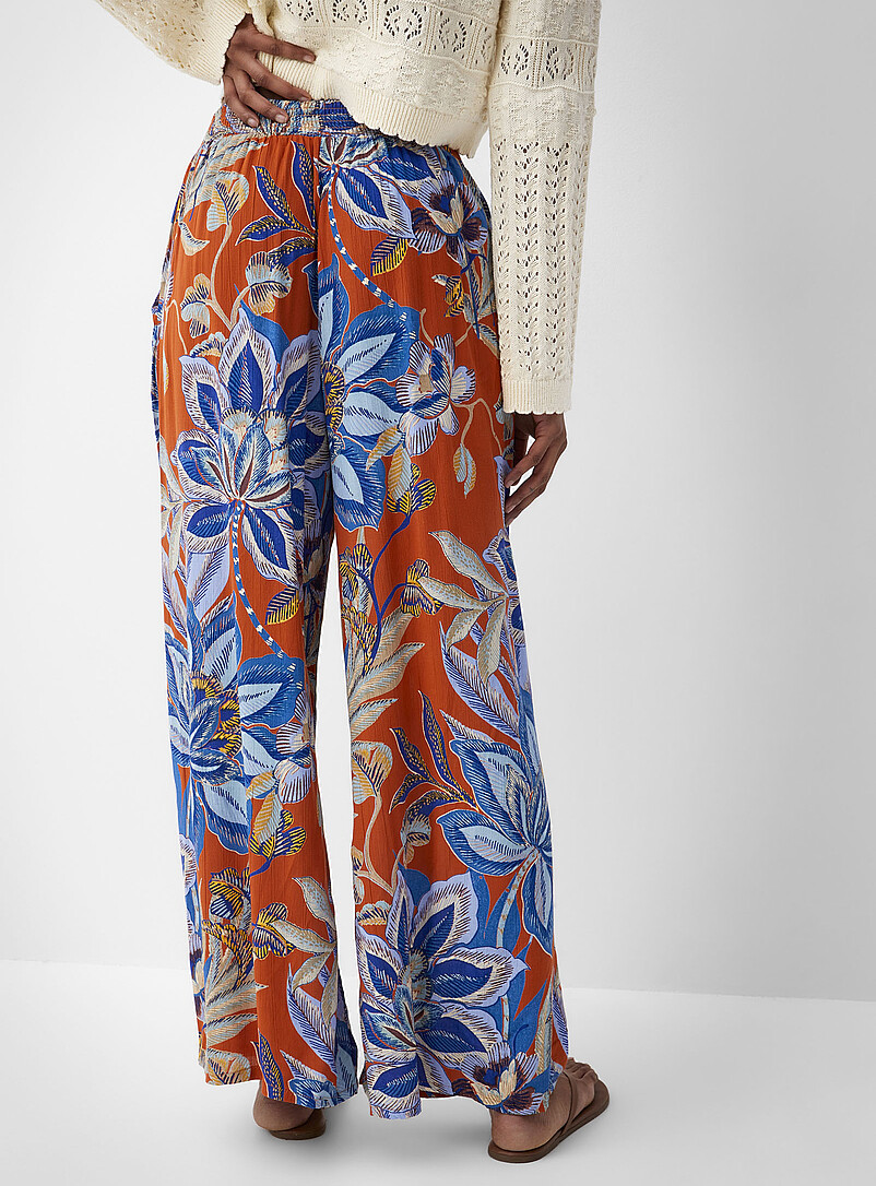 Ic&ocirc;ne Black and White Tie ribbons printed wide-leg pant for women