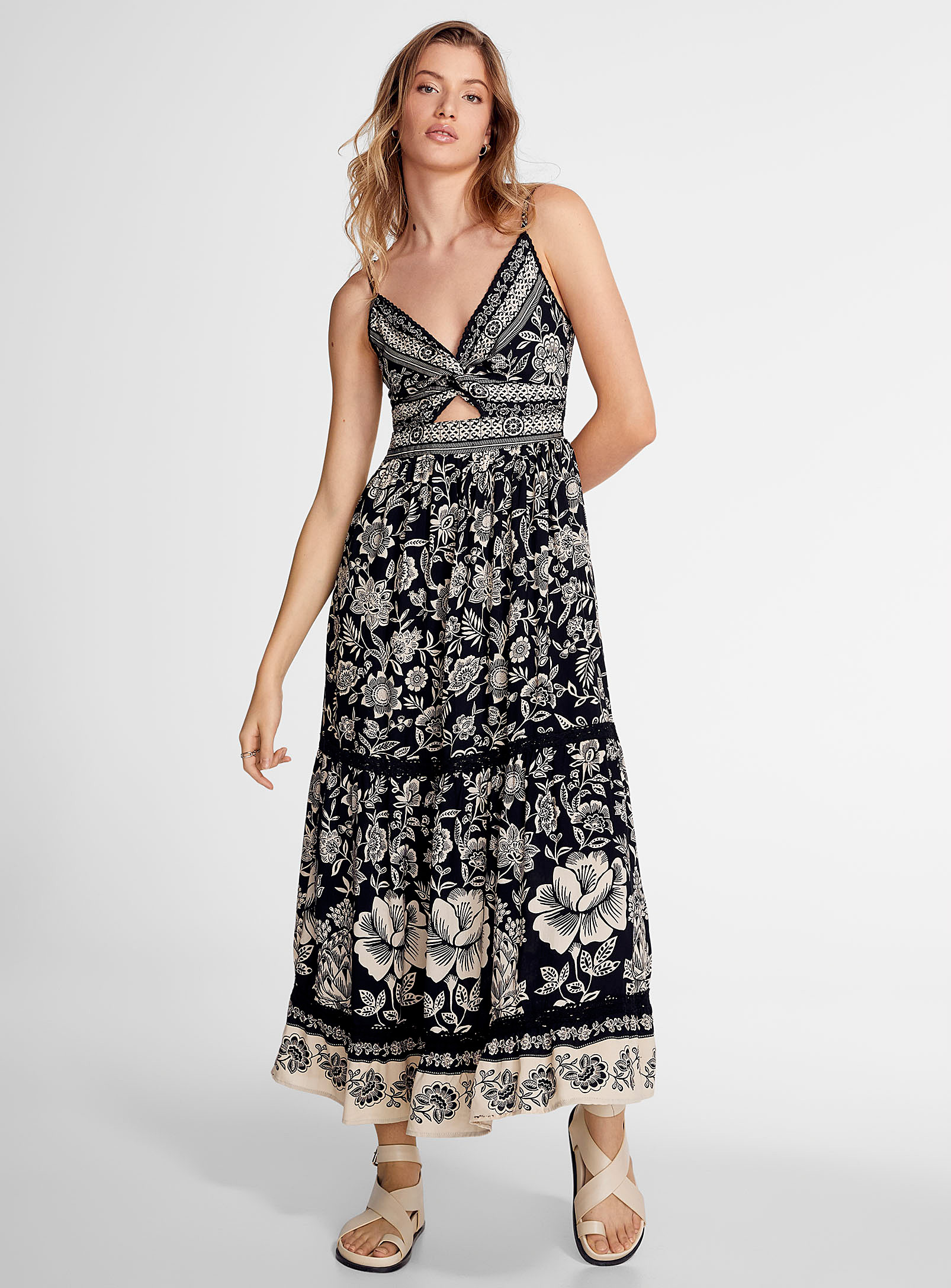 Icone Floral Fantasy Maxi Dress In Black And White