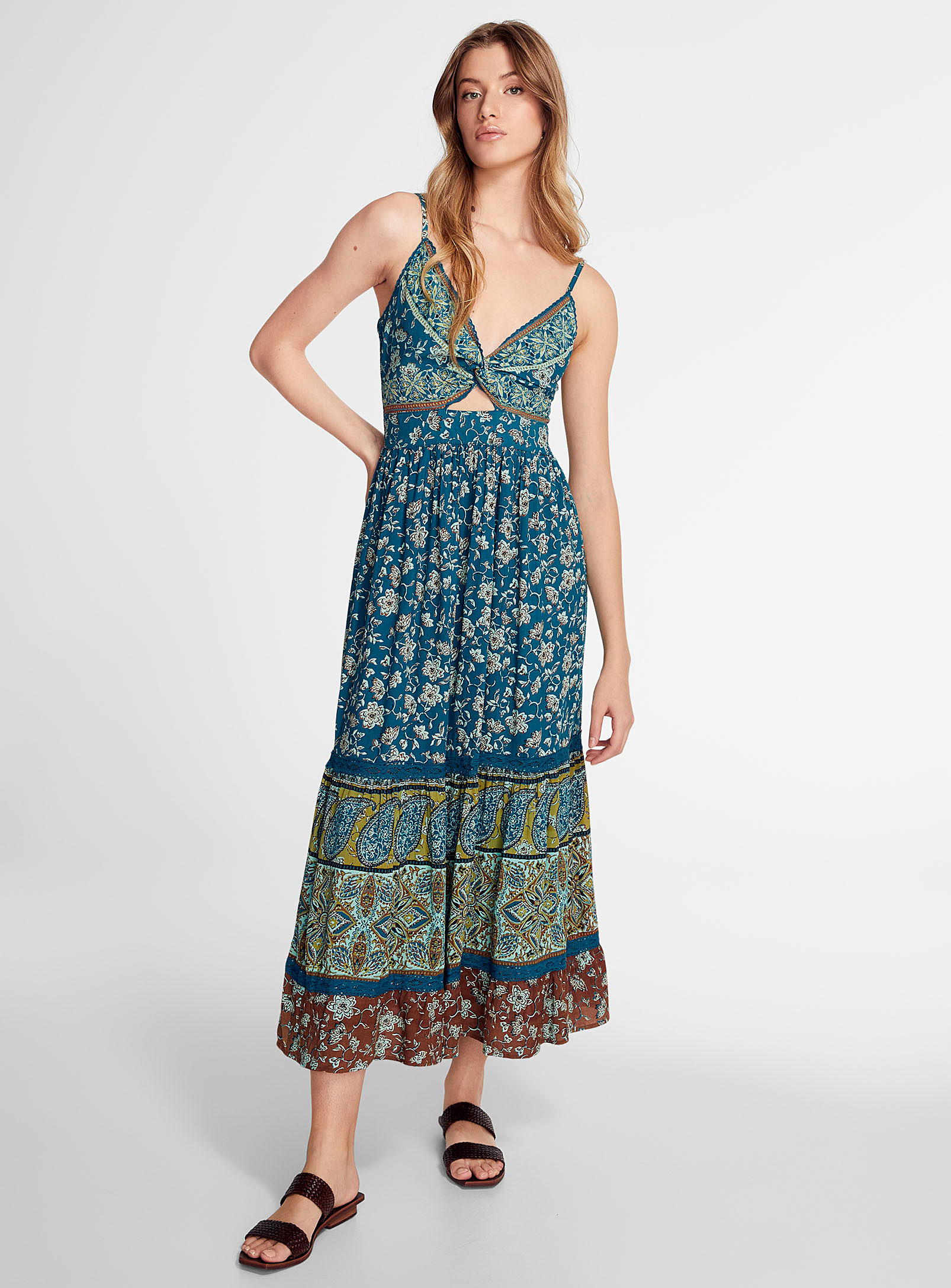 Icone Floral Fantasy Maxi Dress In Mossy Green