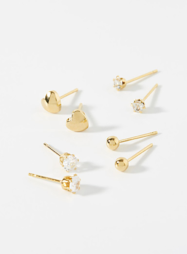Les petites boucles d'oreilles coeurs dor&eacute;s Ensemble de 4