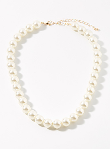 Pearly bead statement necklace