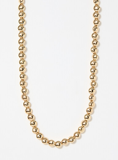 Le collier &eacute;clat m&eacute;tallique