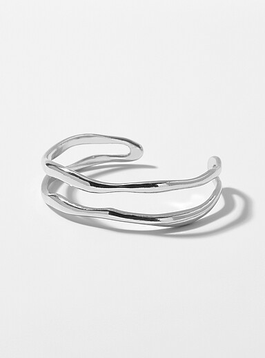 Double-like open bangle