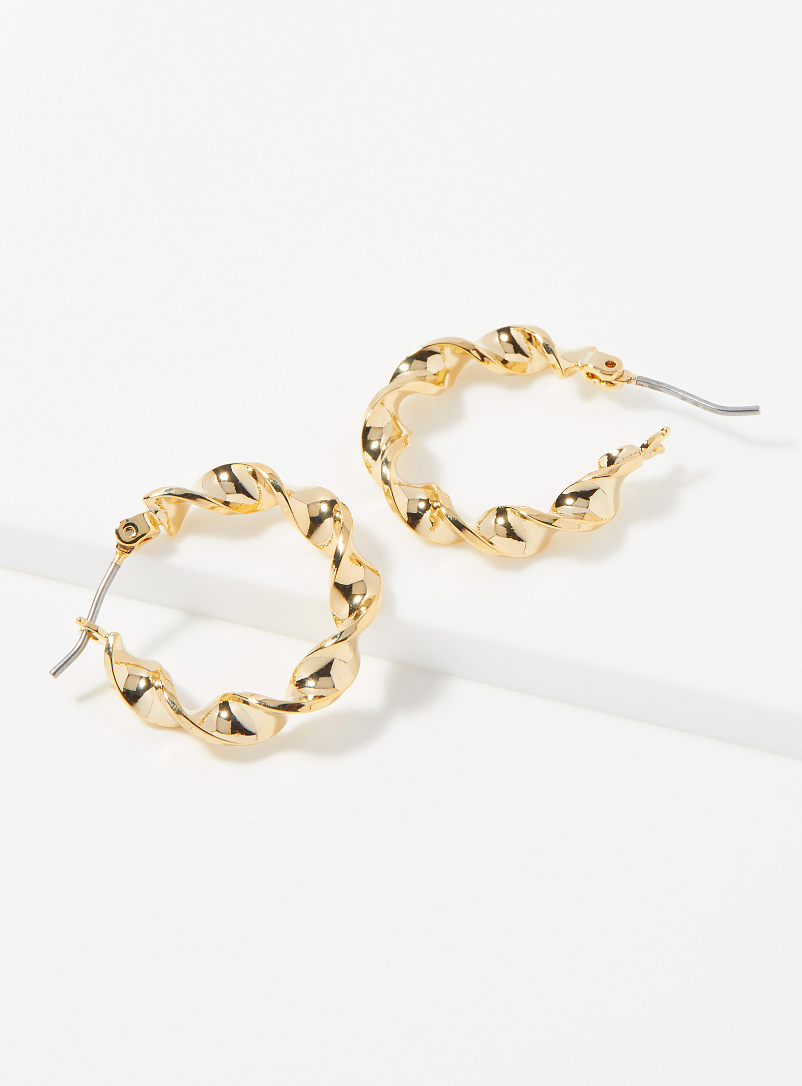 Simons - Women's Small twisted hoops