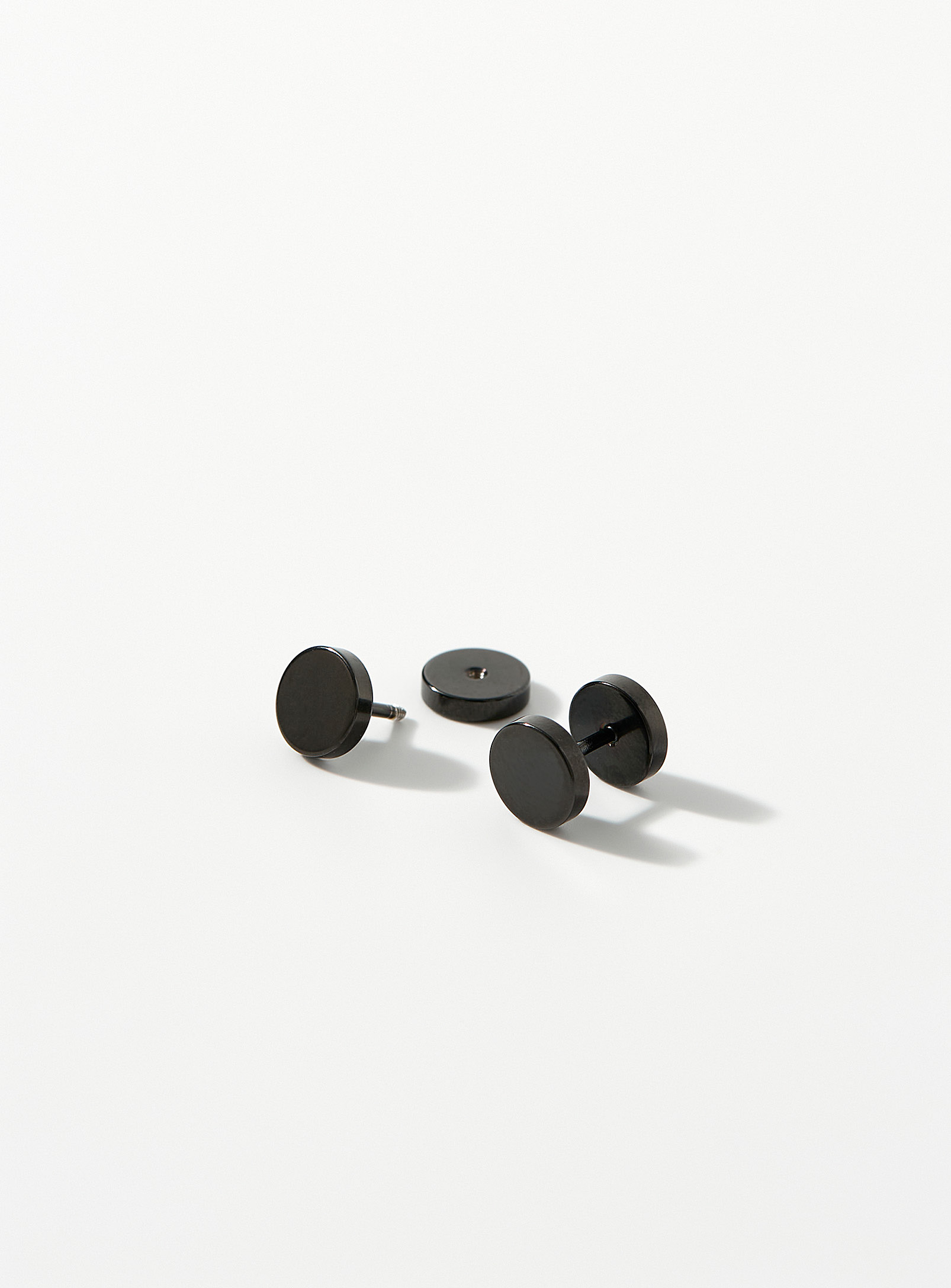Le 31 Round Plate Earrings In Black