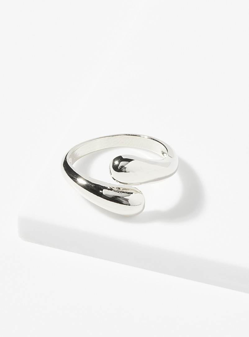 Expressive Ring