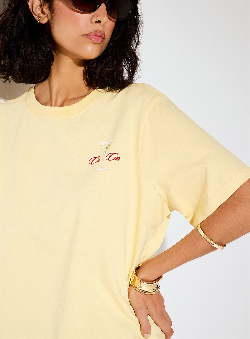 Ic&ocirc;ne: Le t-shirt carr&eacute; ample imprim&eacute; d&eacute;cor&eacute; Blanc cass&eacute; pour femme
