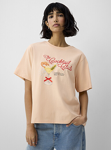 Ic&ocirc;ne: Le t-shirt carr&eacute; ample imprim&eacute; d&eacute;cor&eacute; P&ecirc;che pour femme