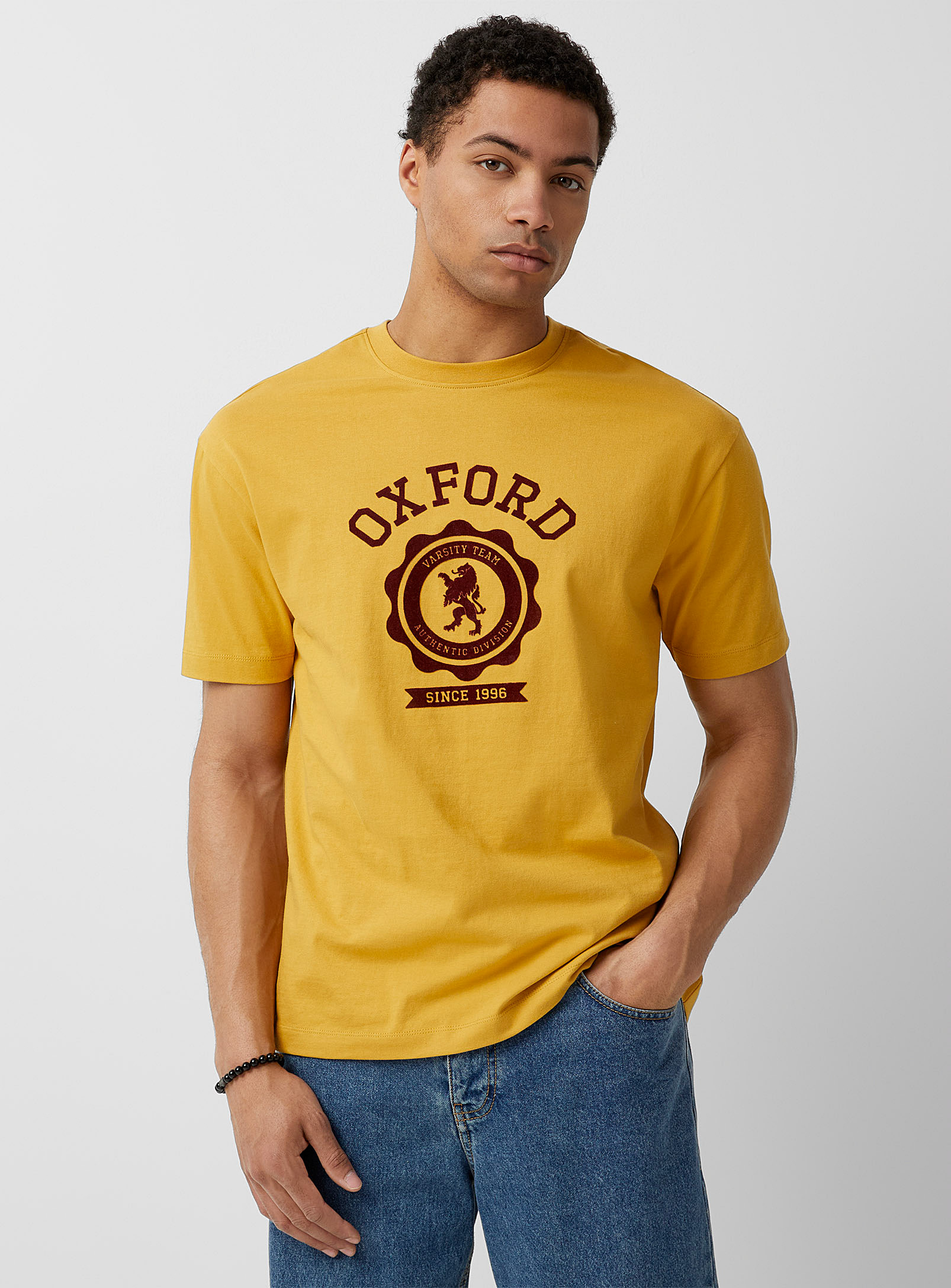 Le 31 Varsity T-shirt Comfort Fit In Golden Yellow
