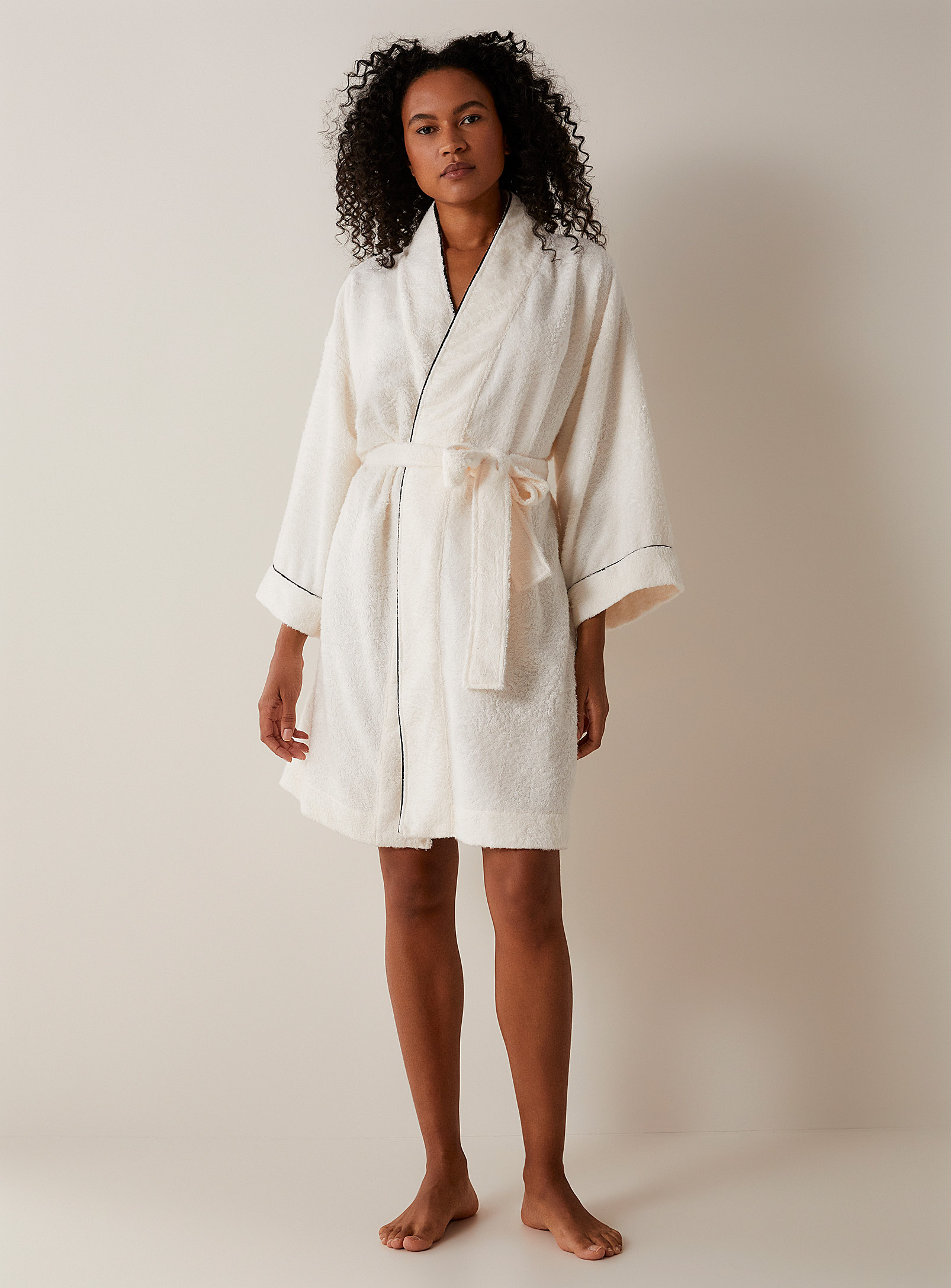 Miiyu - Women's Plush viscose trimmed robe
