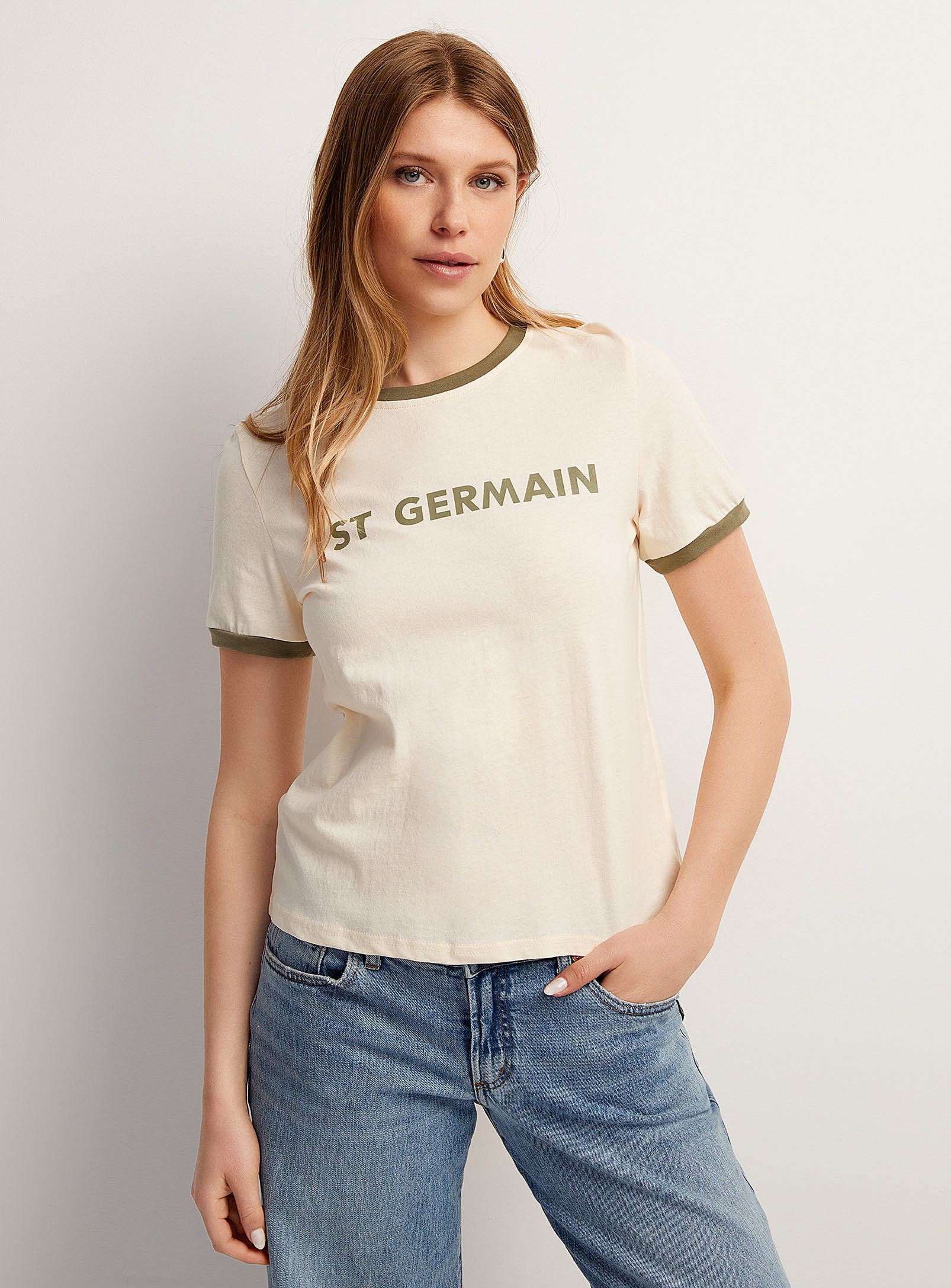 Icone Parisian District T-shirt In Off White