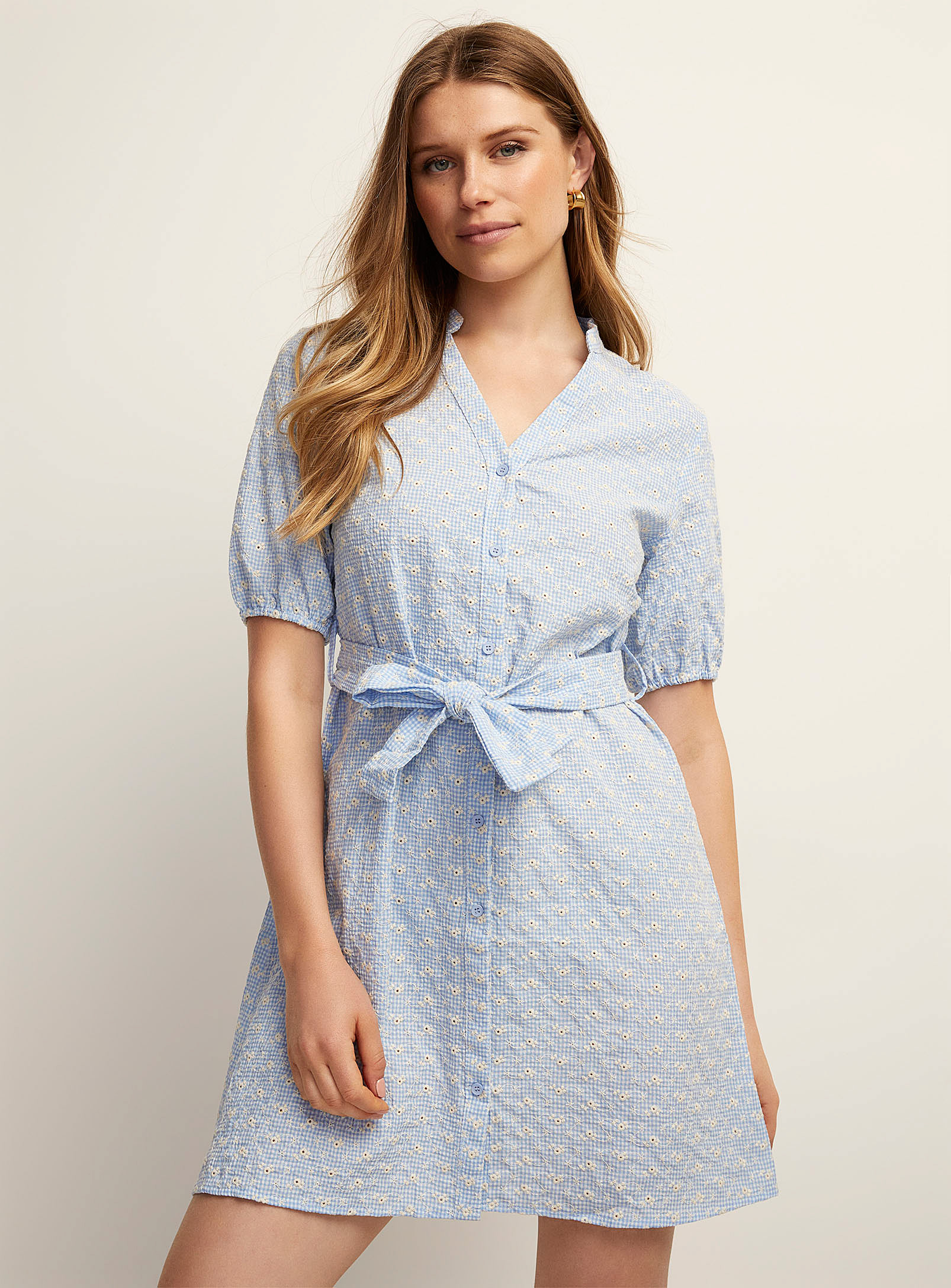 Icône - Women's Embroidered flowers belted gingham dress