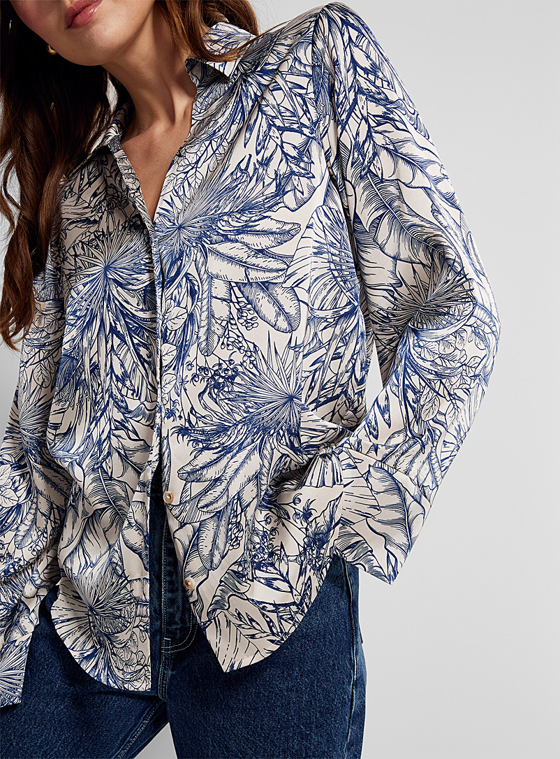Icône Patterned Blue Lush flora satiny shirt for women