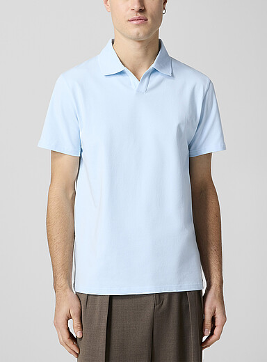 Filippa K: Le polo fluide &agrave; col Johnny Bleu p&acirc;le - Bleu ciel pour homme