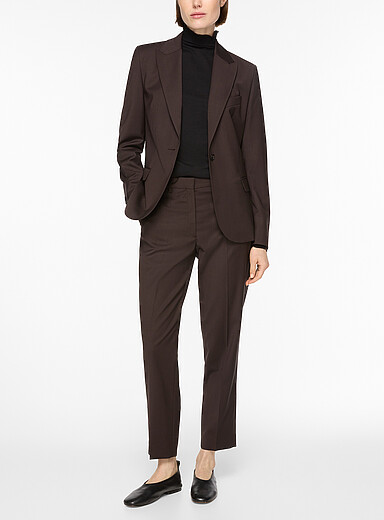 Filippa K: Le pantalon &eacute;troit en laine Emma Brun pour femme