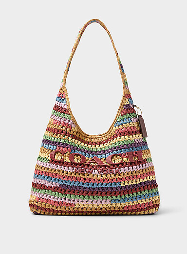 Le sac besace paille tress&eacute;e rayures color&eacute;es