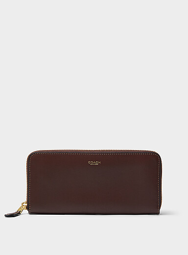 Rear pocket leather wallet