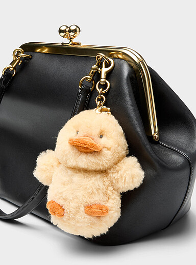 High-pile fleece chick bag charm