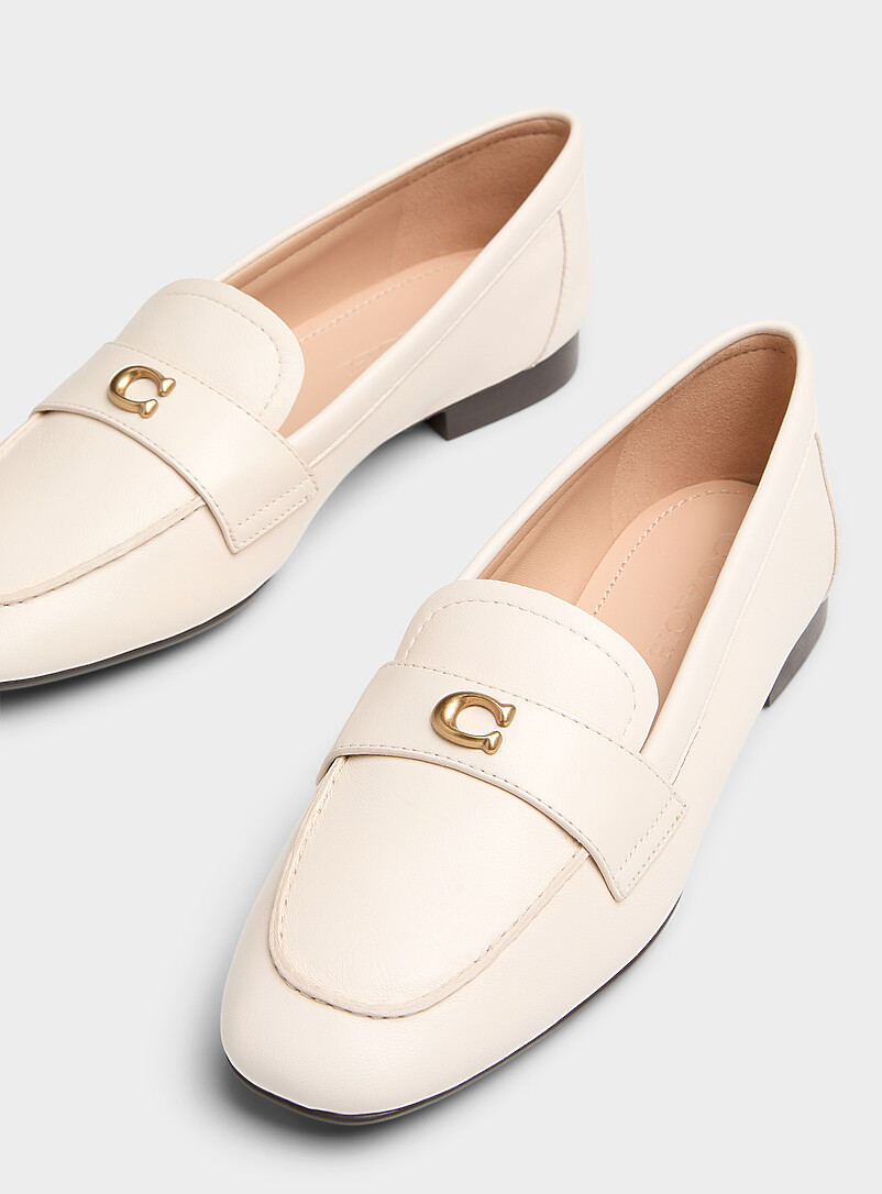 Coach: Le fl&acirc;neur sculpt&eacute; cuir vanille Femme Blanc cass&eacute; pour femme