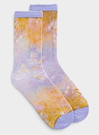 Garden-inspired socks <b>A Tribute to Claude Monet Collection</b>